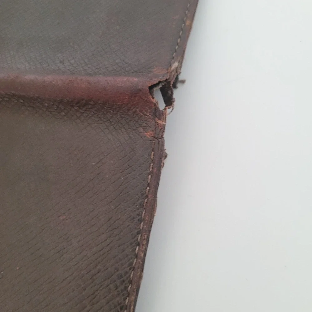 Louis Vuitton Taiga Long Wallet Ardoise Leather Bifold Card Holder MI1013 France